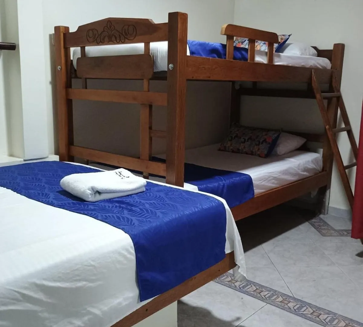 Pensión Hostal Kumbaya Santa Marta  Colombia
